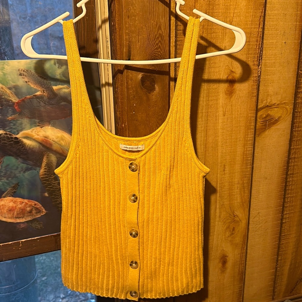 Women’s knitted tank top